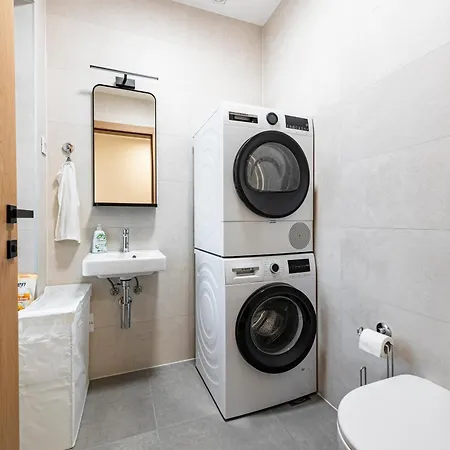 Novi Sad's Quiet Quarters Appartamento *