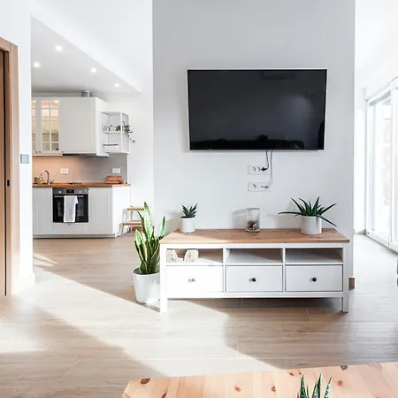 Apartment Novi Sad's Quiet Quarters *