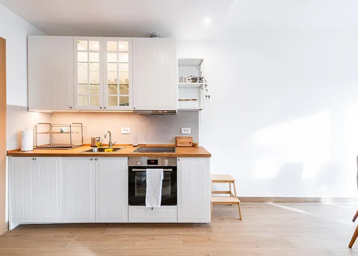 Novi Sad's Quiet Quarters Apartman